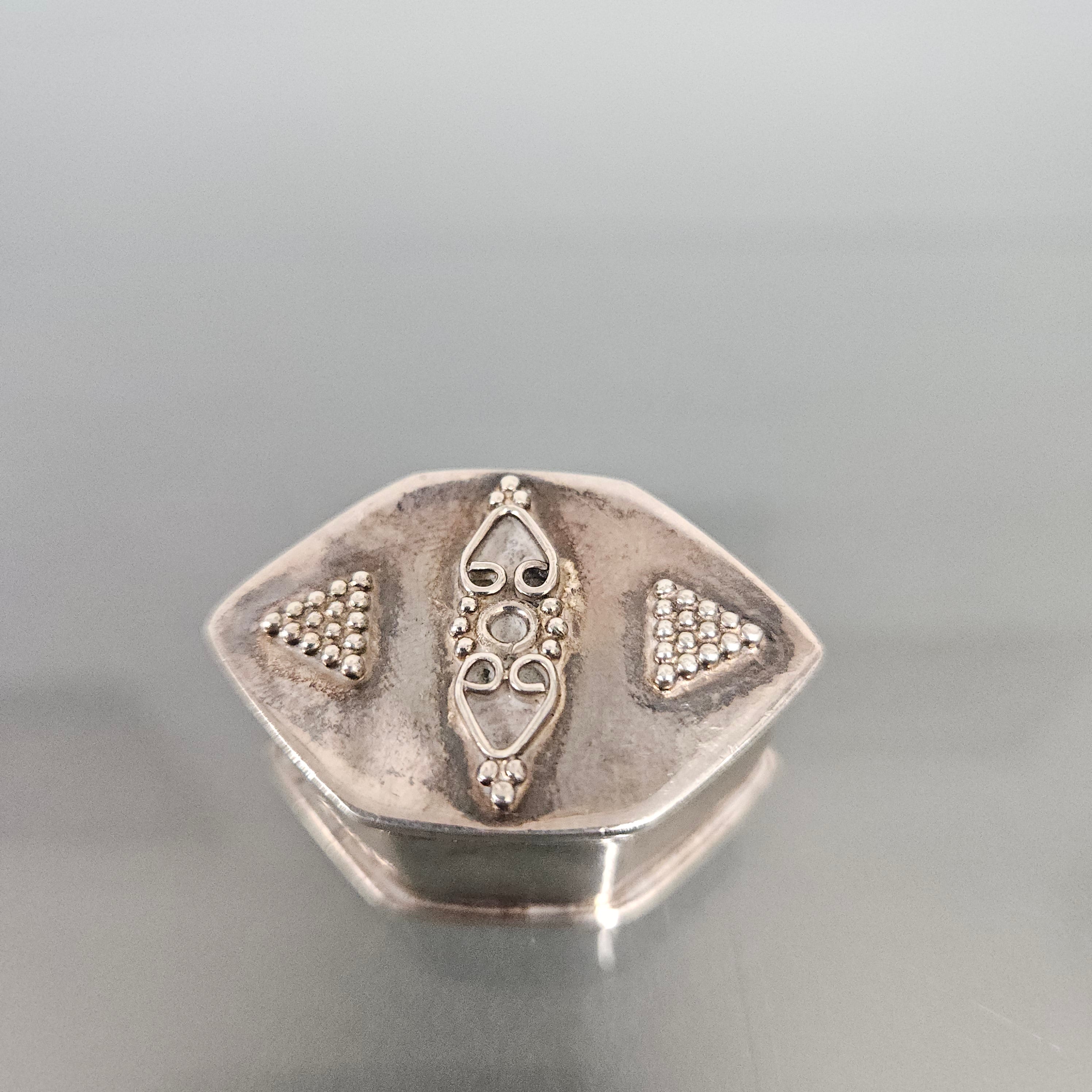 Vintage Sterling Silver Trinket Box | Antique & Vintage | Moonee Ponds Antiques | Australia Wide Delivery
