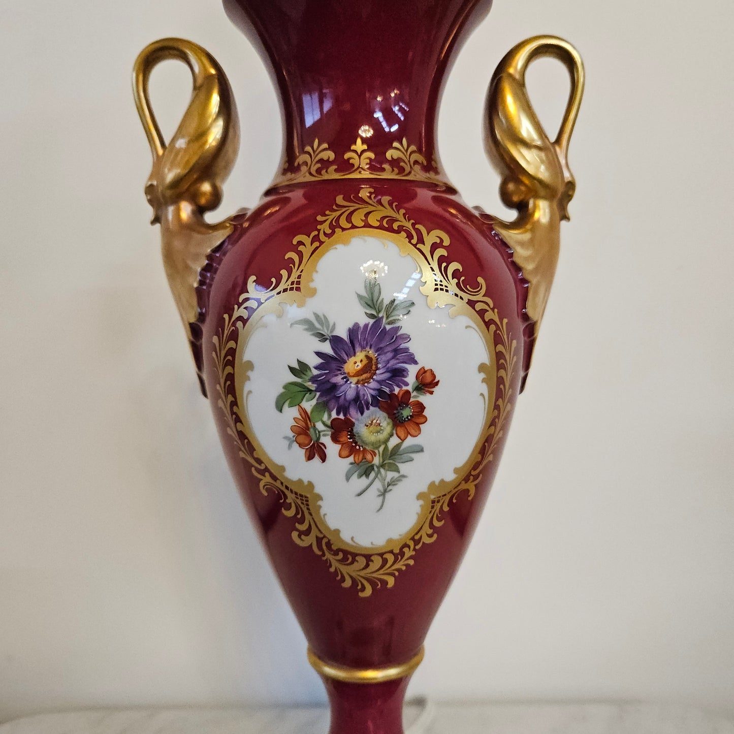 Comtesse Porcelain Rose Floral Lamp