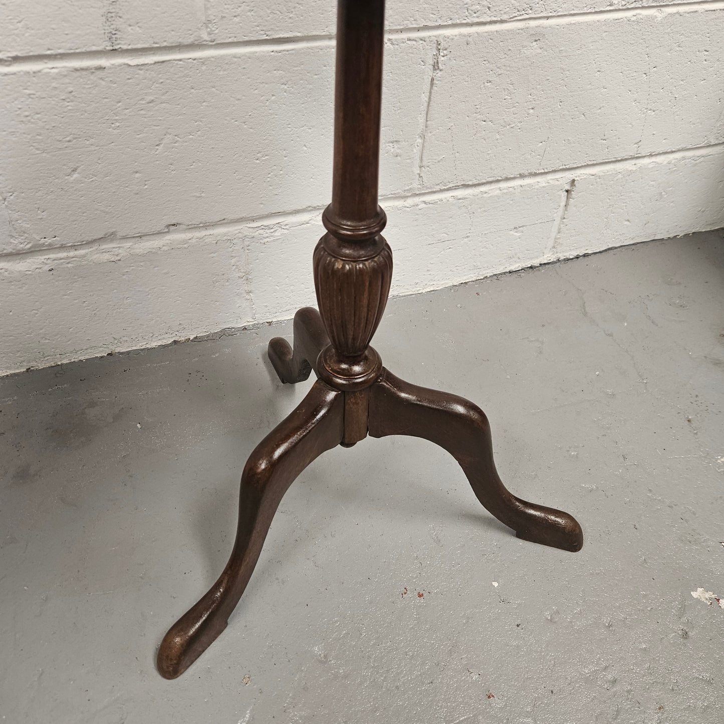 Walnut Side Table Georgian Style