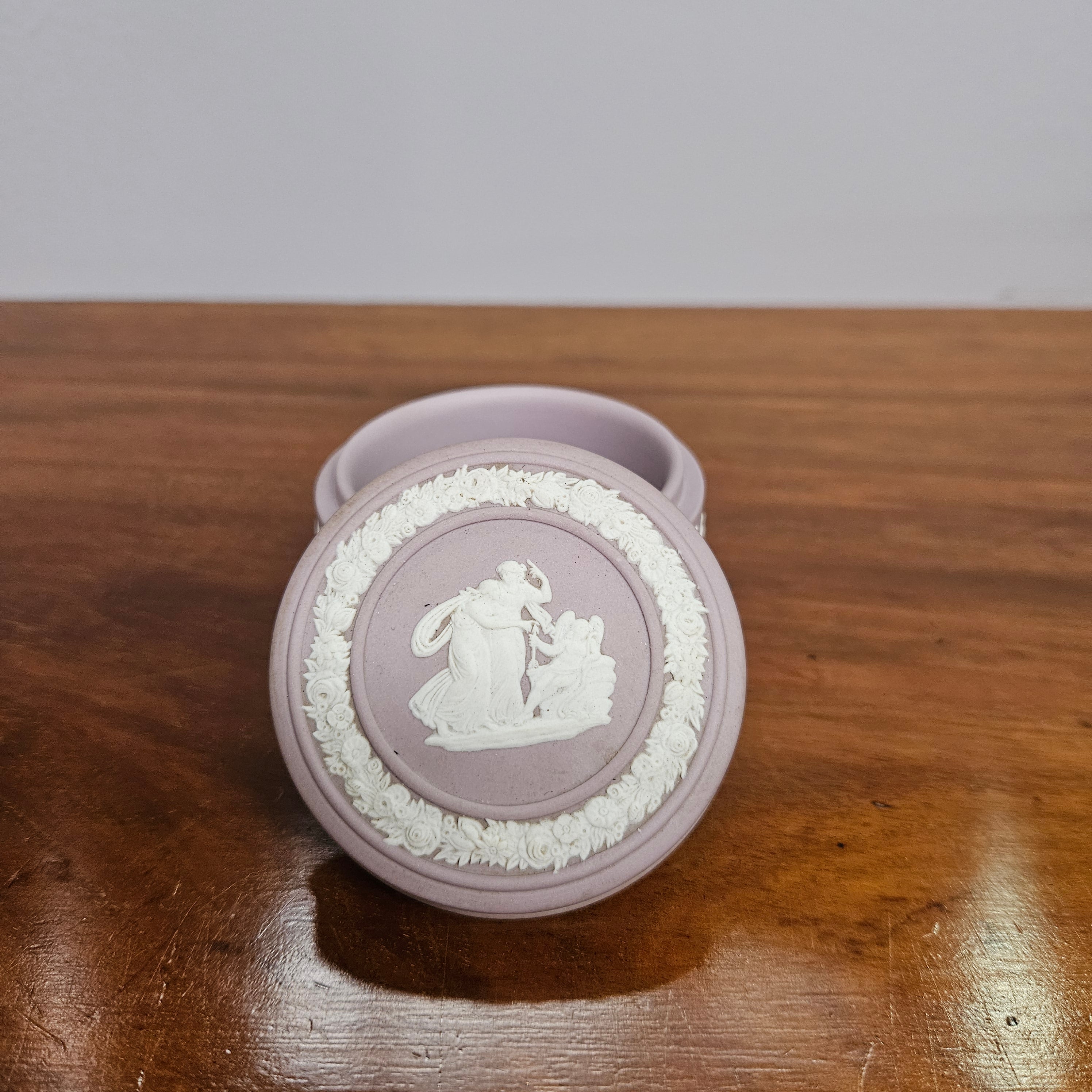 Vintage Wedgwood Trinket Box | Antique & Vintage | Moonee Ponds Antiques | Australia Wide