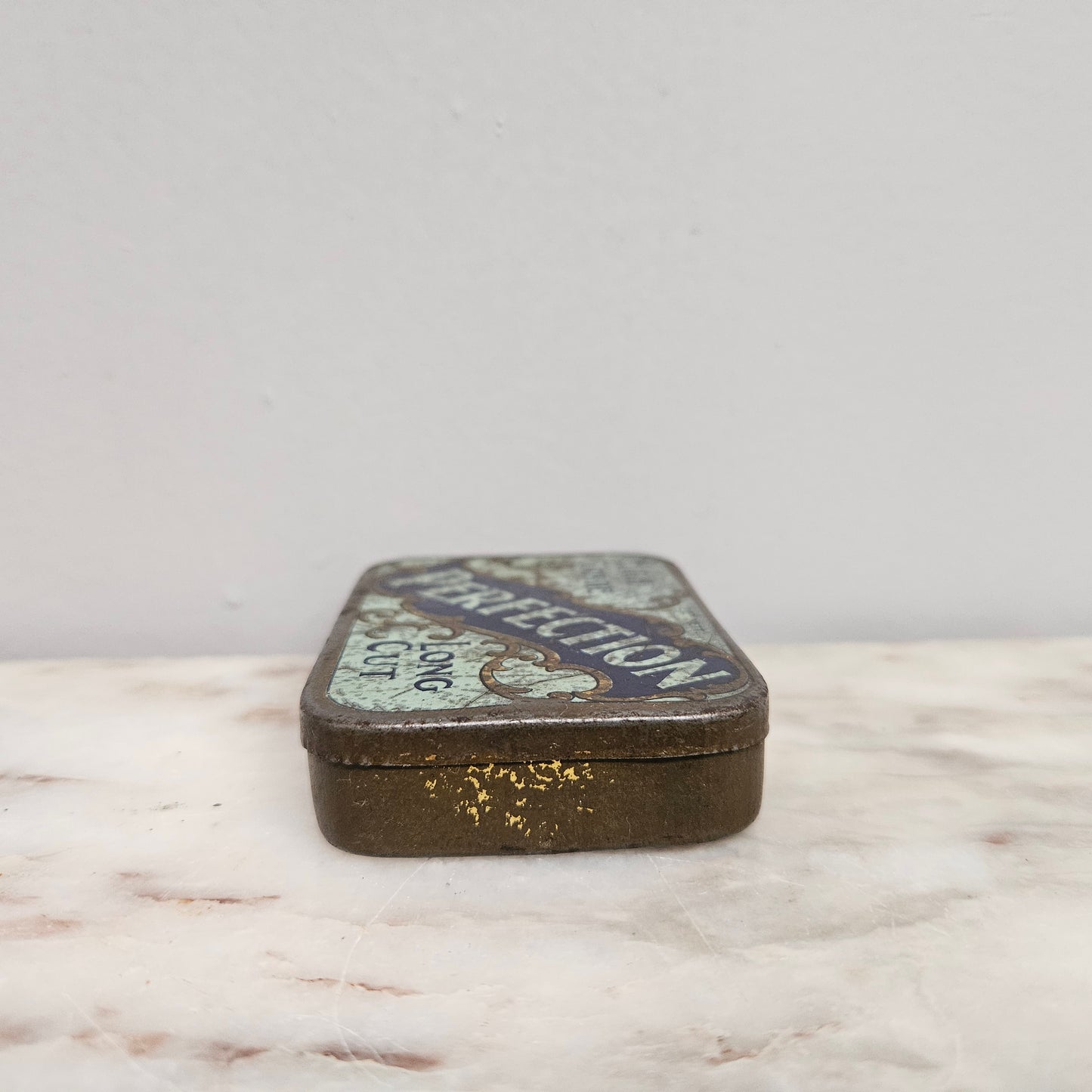 Dudgeon & Arnell (Melbourne, Australia) "Perfection" Long Cut Tobacco Tin 2ozs