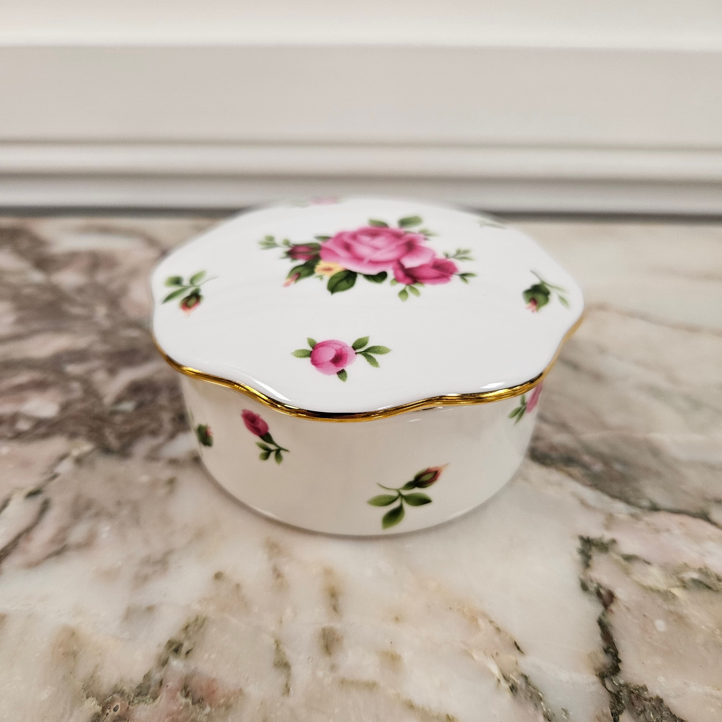 Royal Albert Trinket Dish | Antique & Vintage | Moonee Ponds Antiques | Australia Wide Delivery