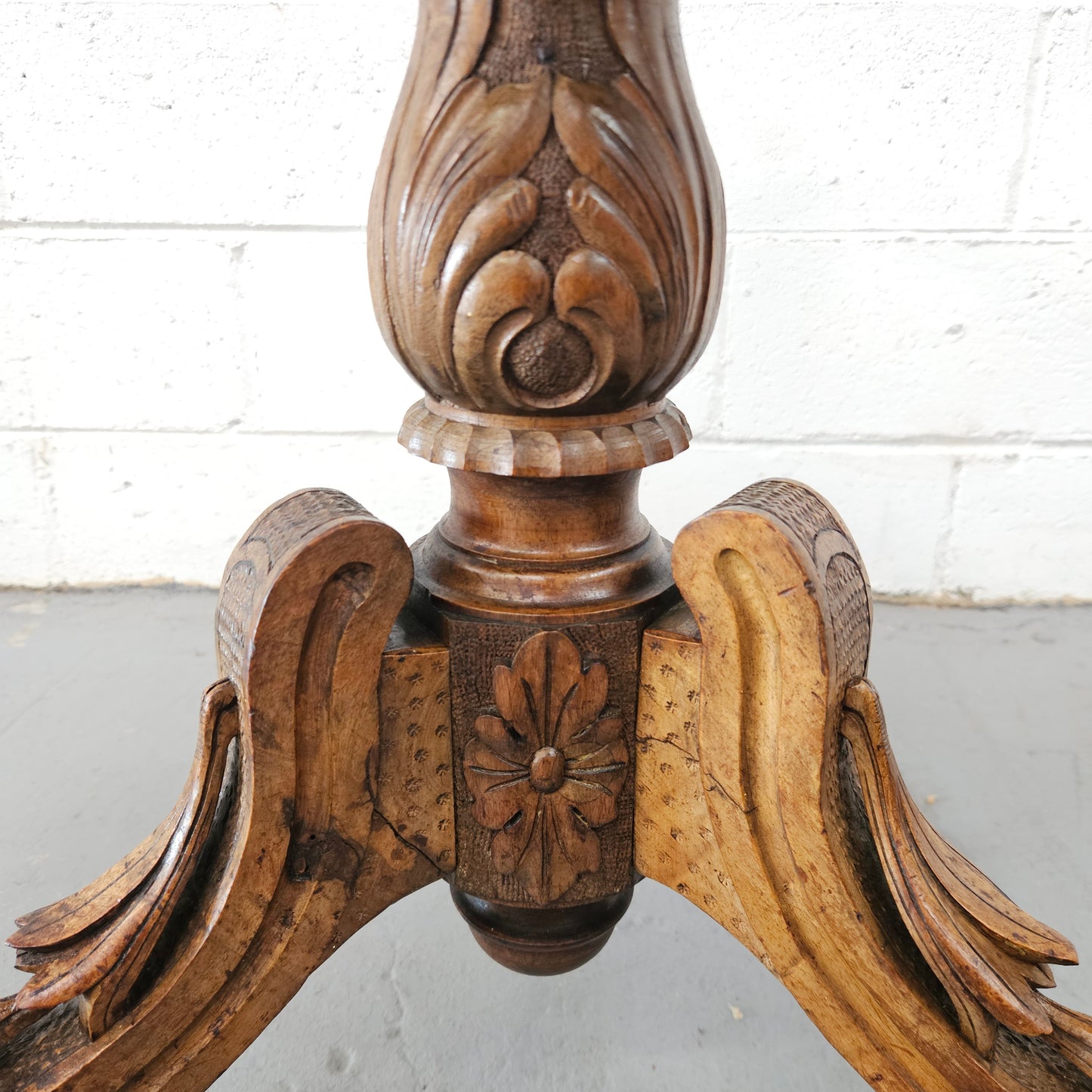 Antique Victorian Inlaid Tilt Top Occasional Table
