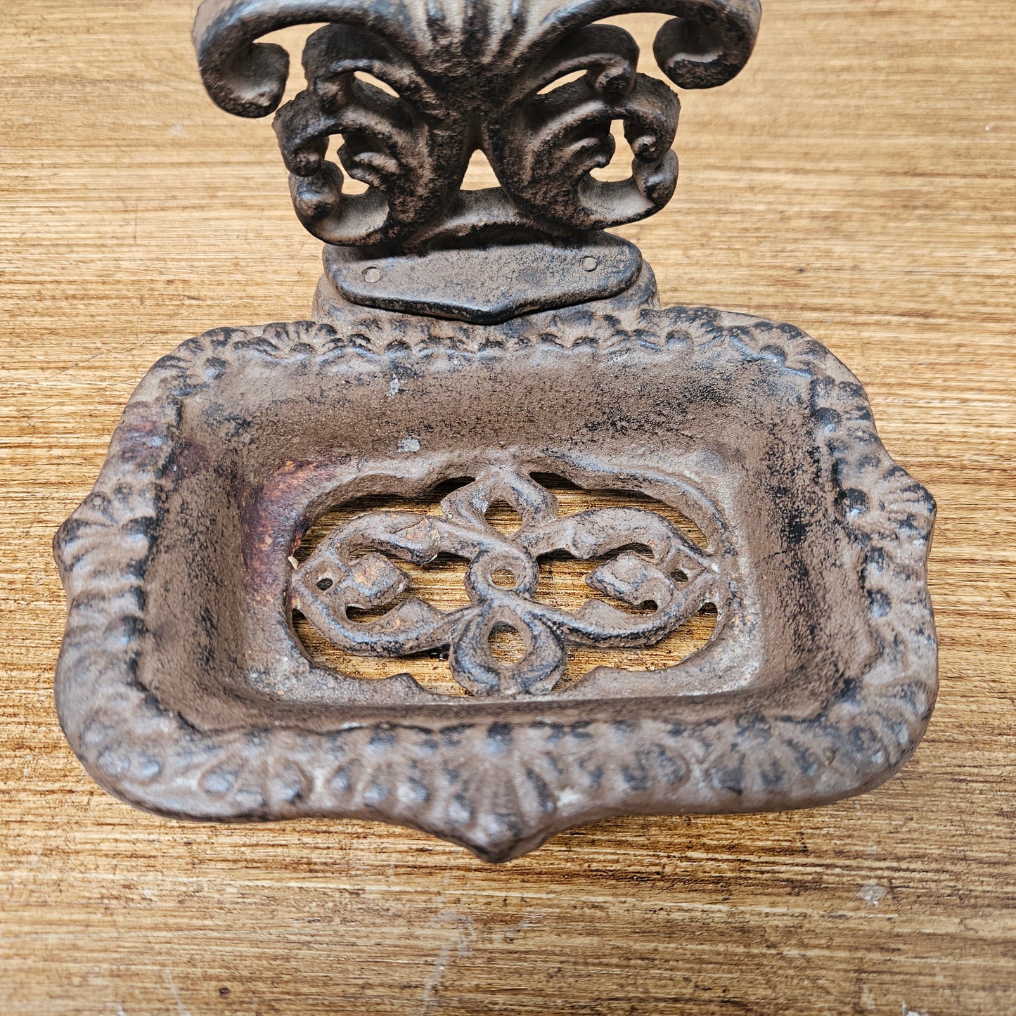 Vintage Cast Iron Soap Dish