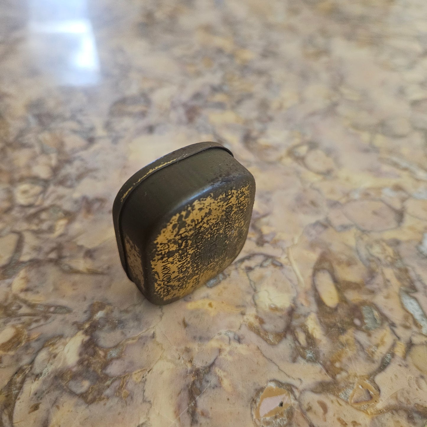 Vintage HMV Gramophone Needle Tin & Needles