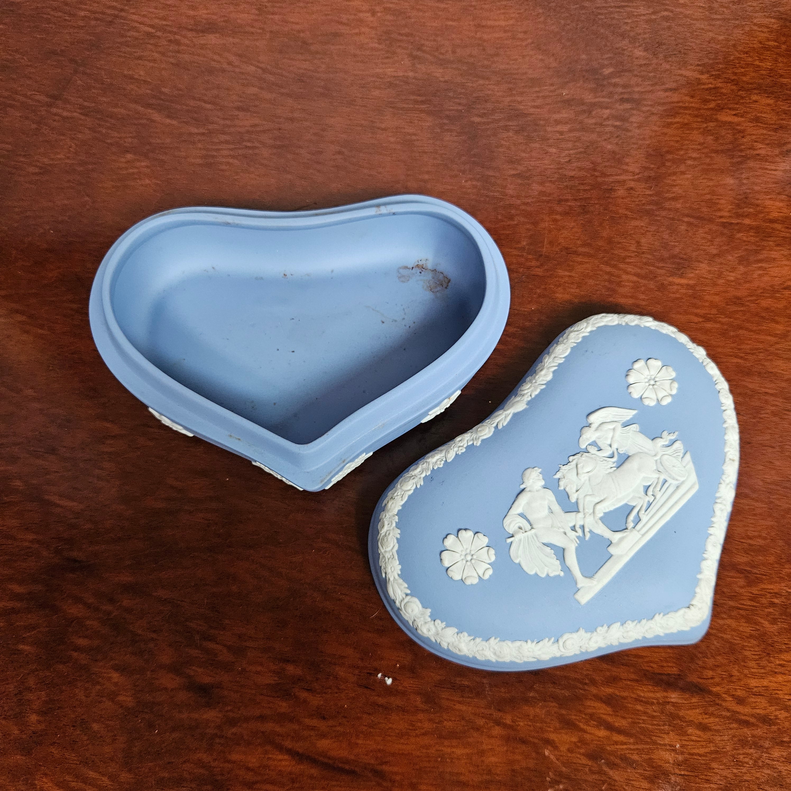 Vintage Wedgwood Trinket Box
