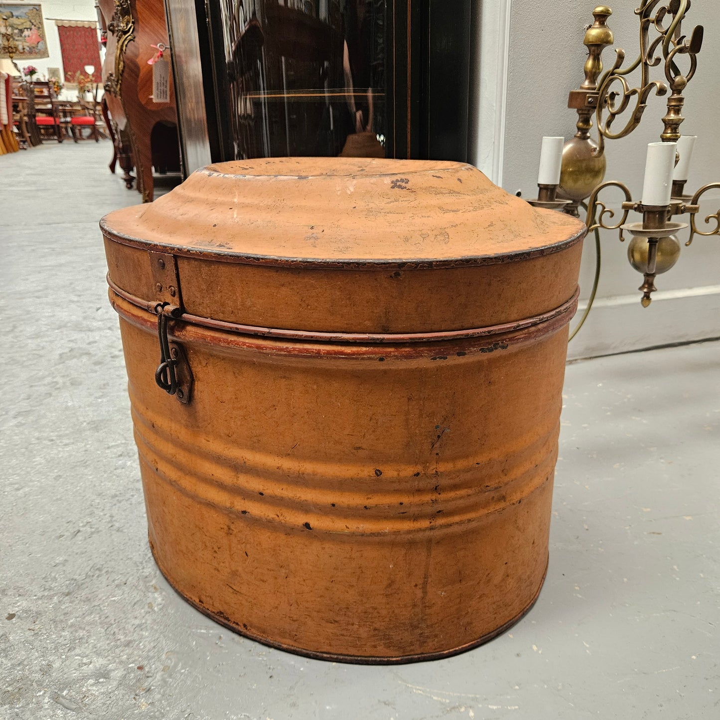Large Victorian Tin Hat Box