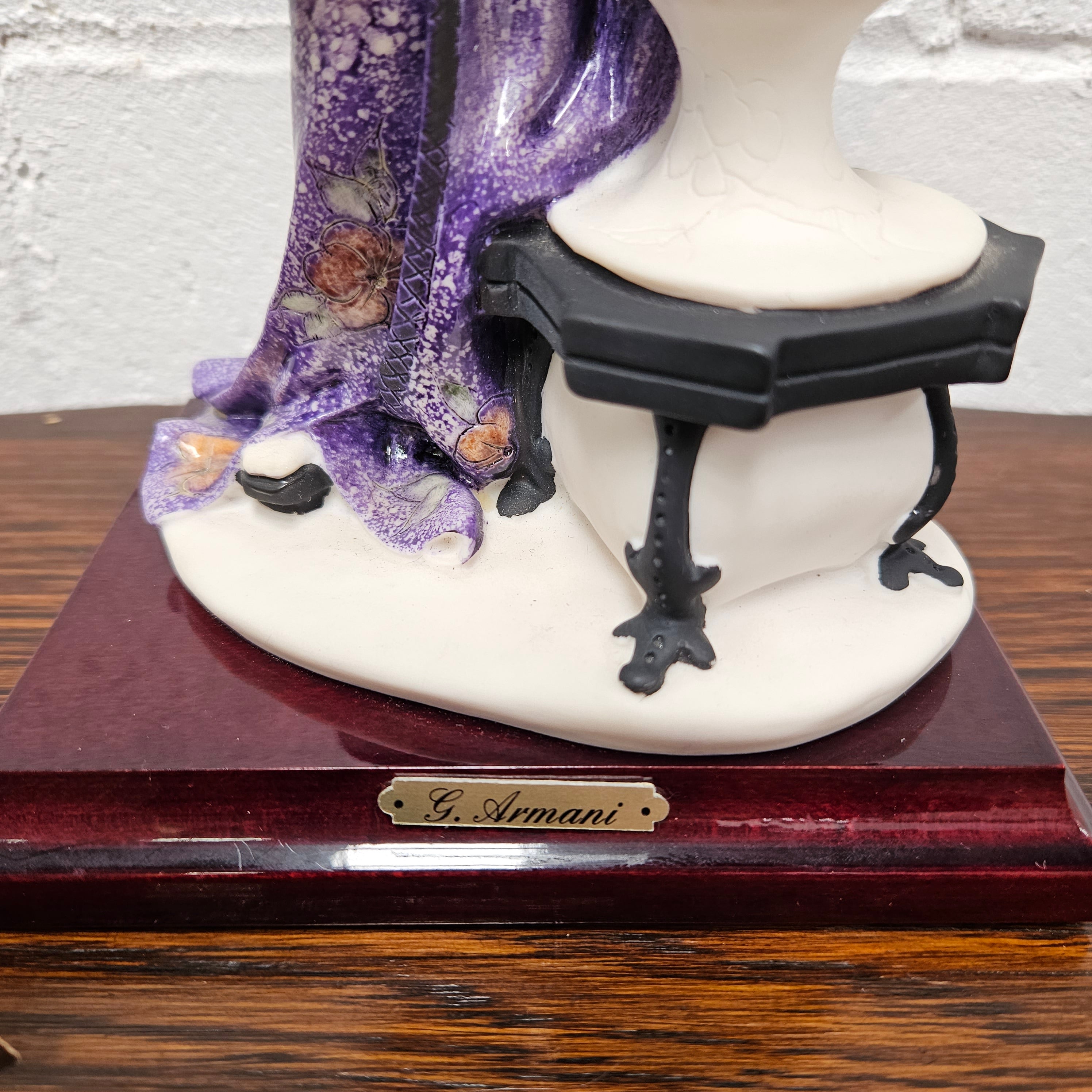 Oriental lady with column G. Armani Figure | Antique & Vintage | Moonee Ponds Antiques | Australia Wide Delivery