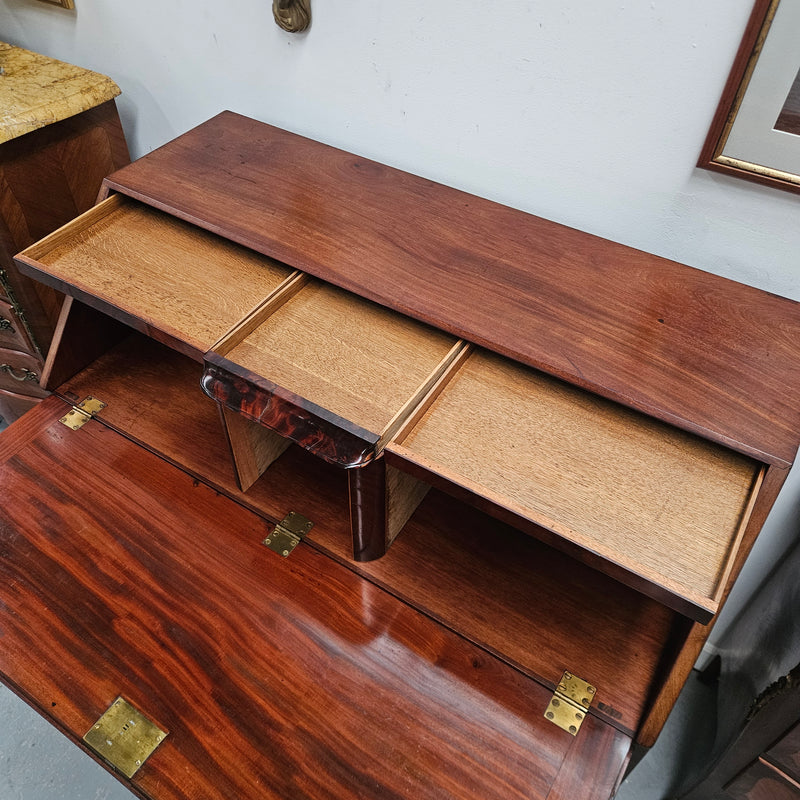 Georgian Bureau