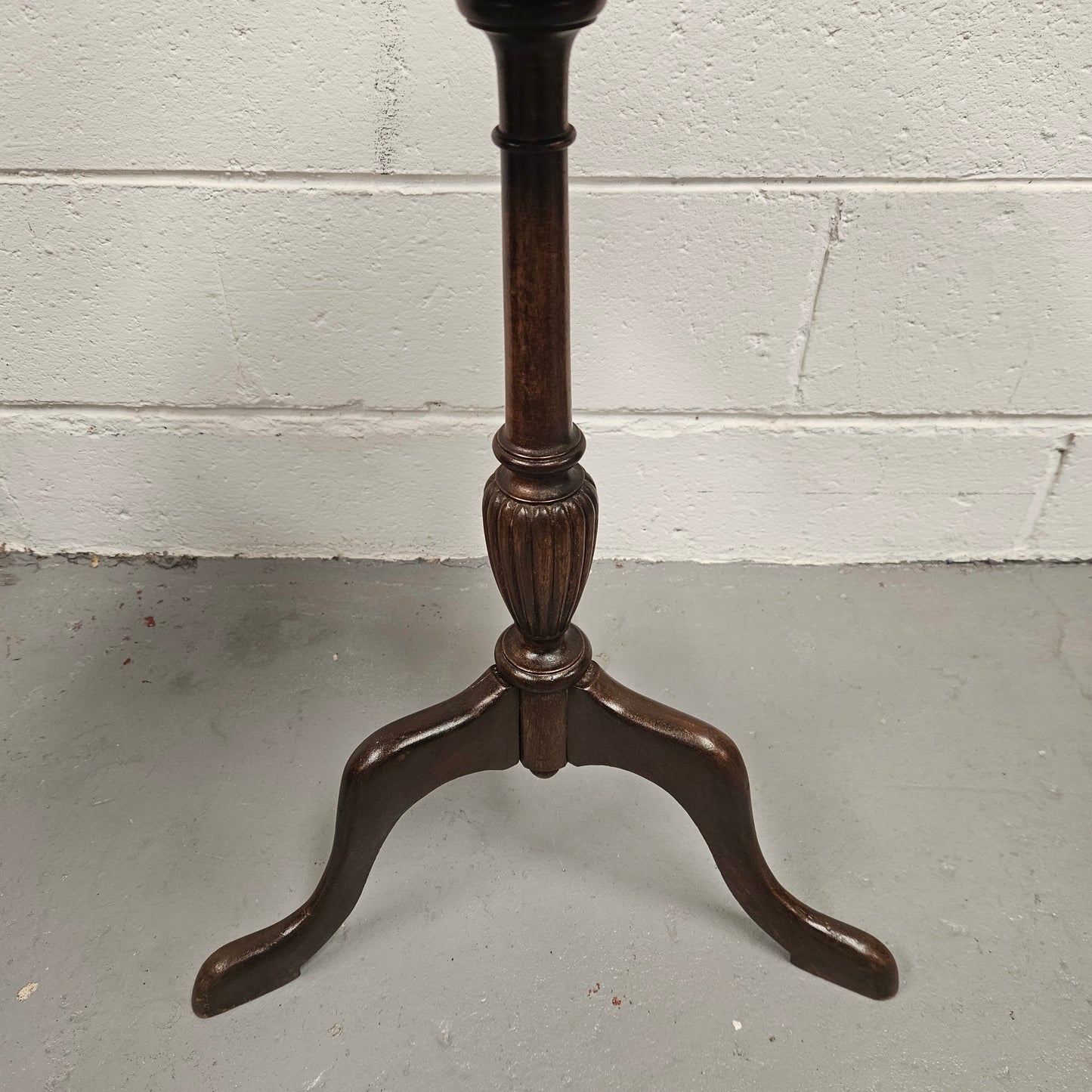 Walnut Side Table Georgian Style