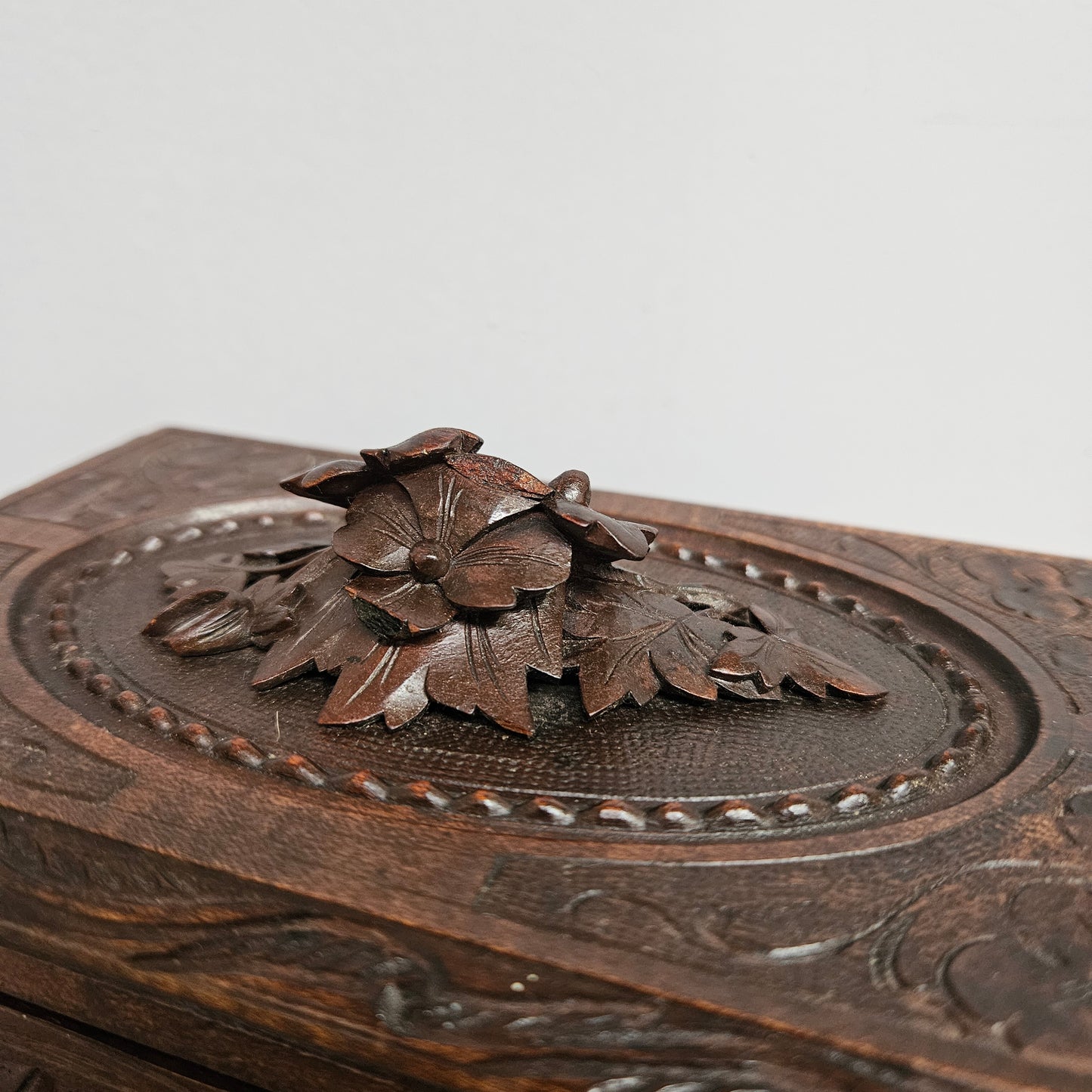 Antique Black Forest Hand Carved Trinket/Jewellery Box