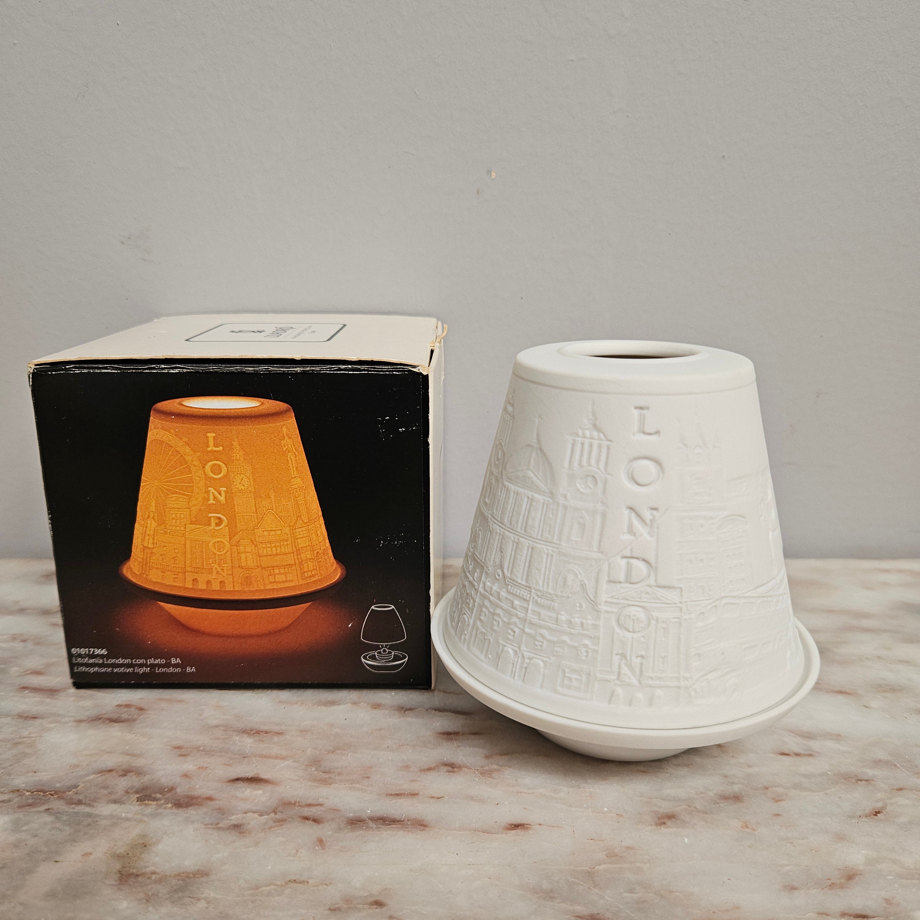 Lladro Porcelain Votive Light Lithophone of London | Antique & Vintage | Moonee Ponds Antiques | Australia Wide Delivery