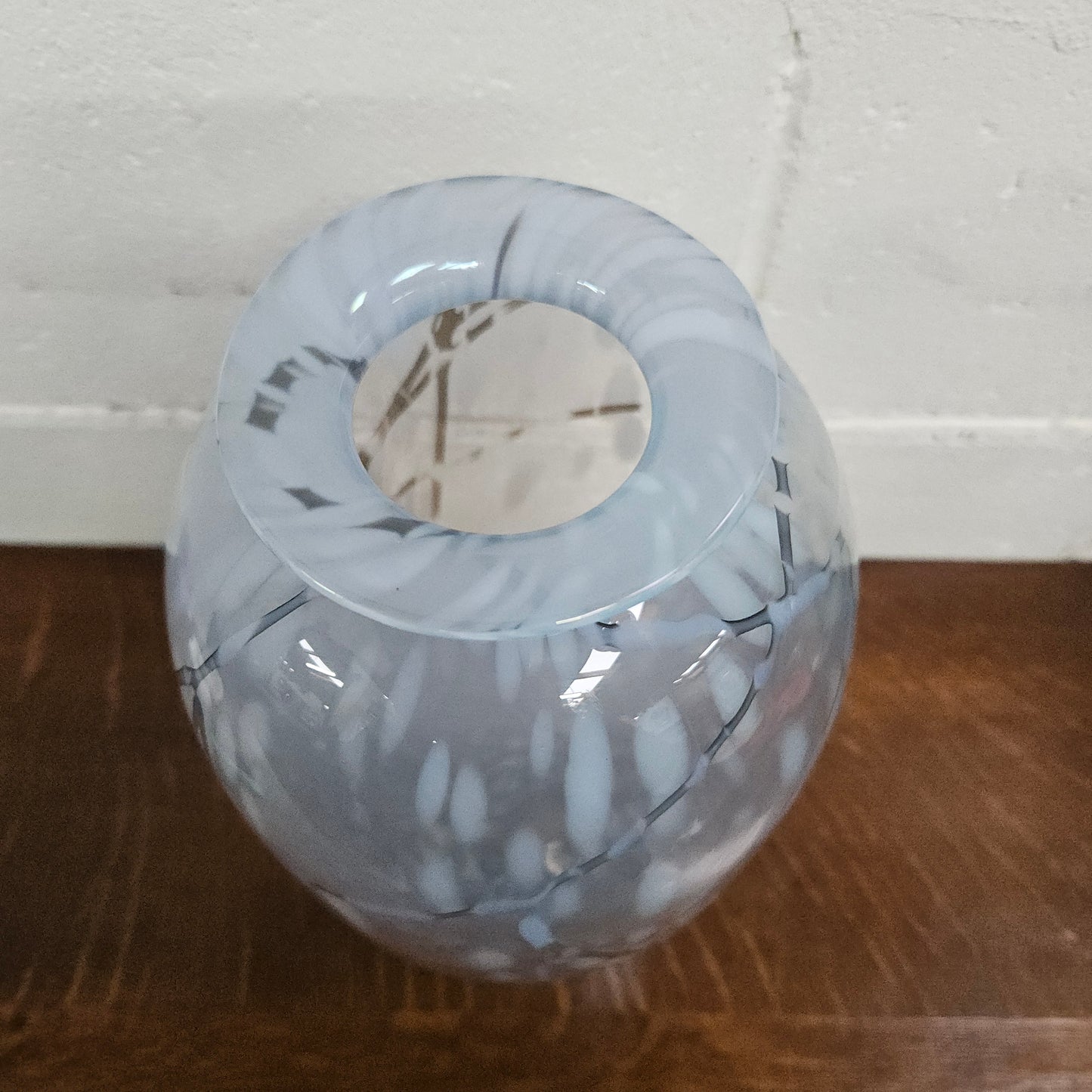 Nick Mount Australian Art Glass Vase