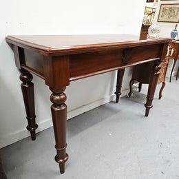 Victorian Console Table With Drawer