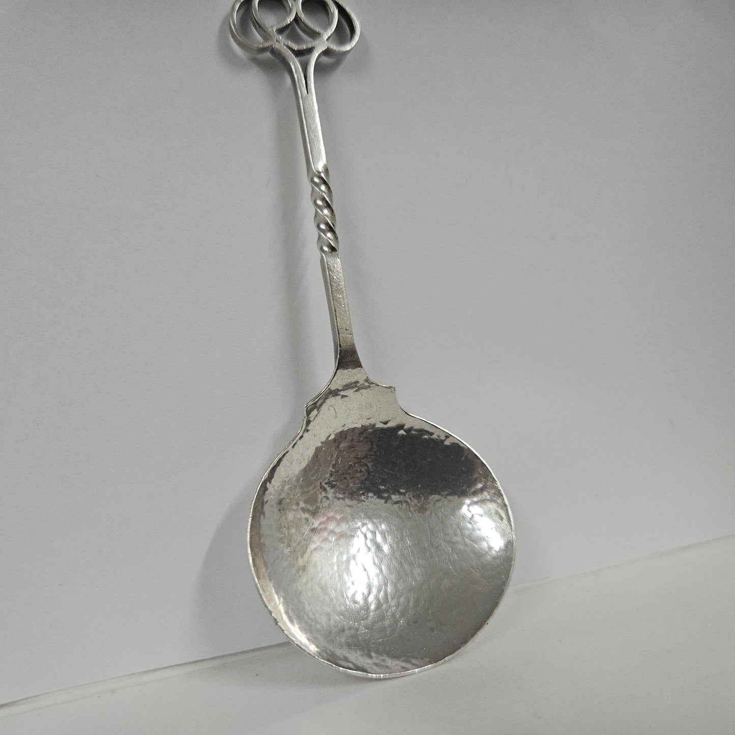 Sargison's (Hobart, Tasmania) Australian Arts & Crafts Sterling Silver Tea Caddy Spoon