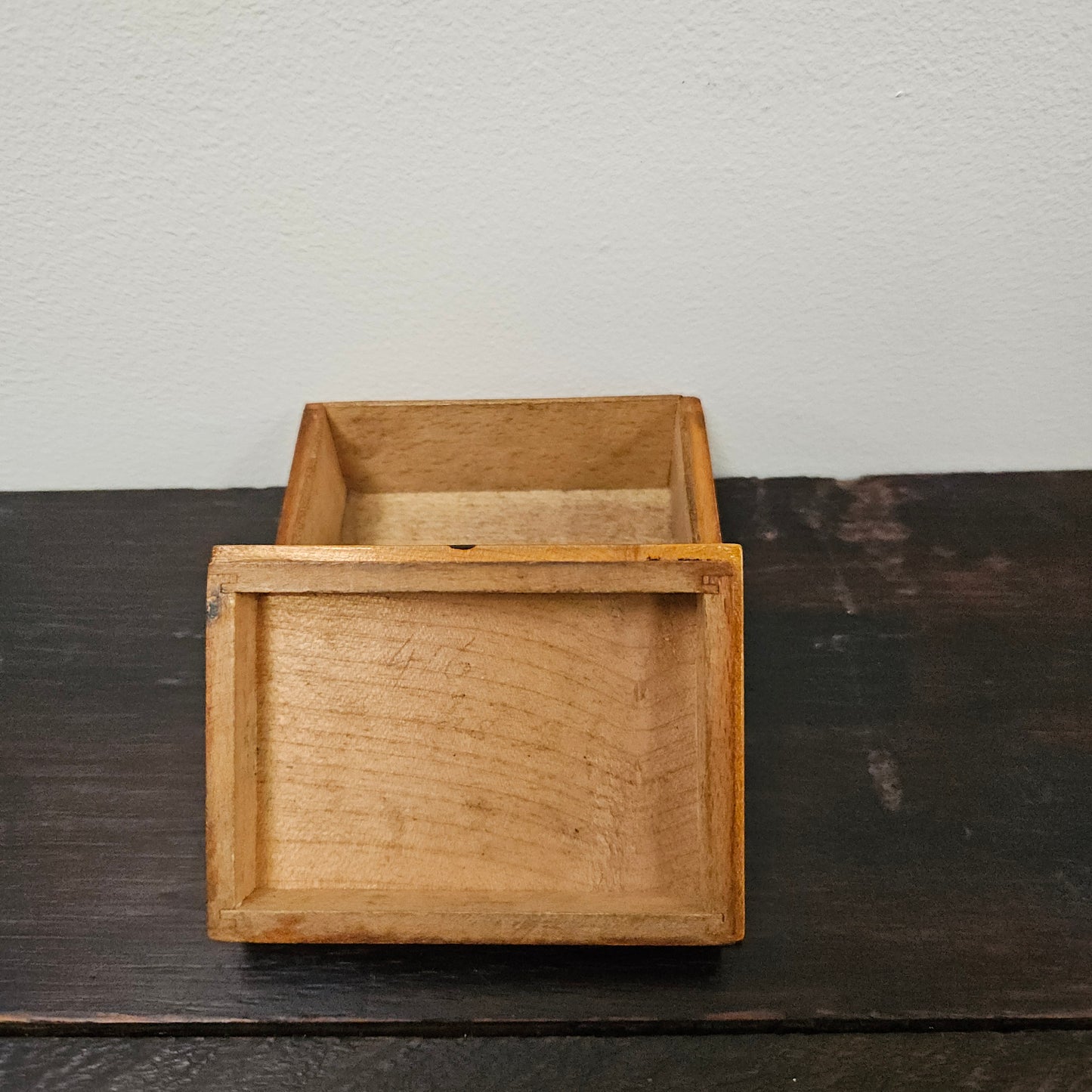 Mauchline Ware Lidded Wooden Trinket Box