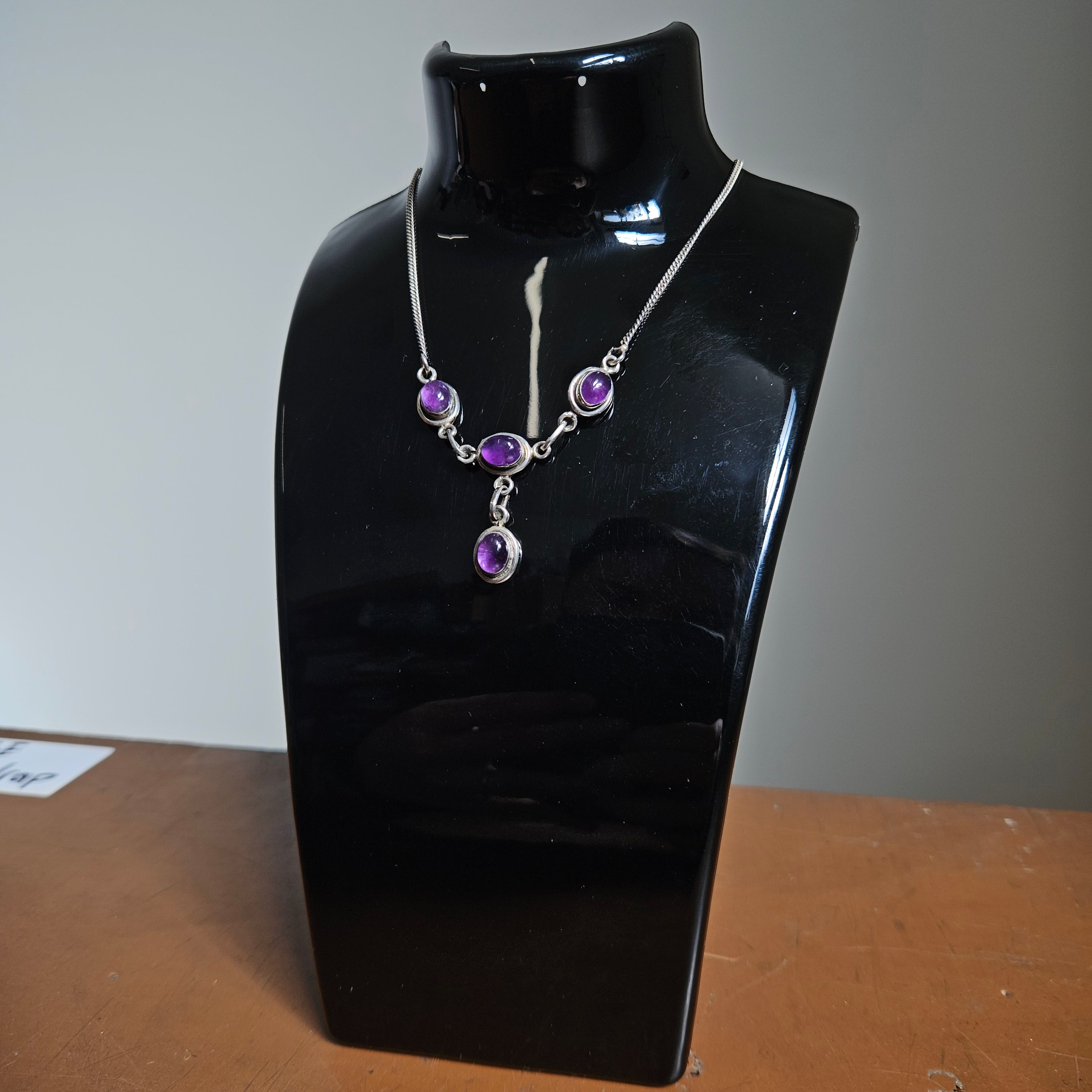 Sterling Silver and cabochon amethyst necklace