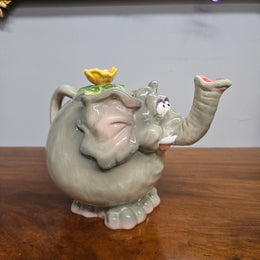 Delightful Vintage Elephant Teapot