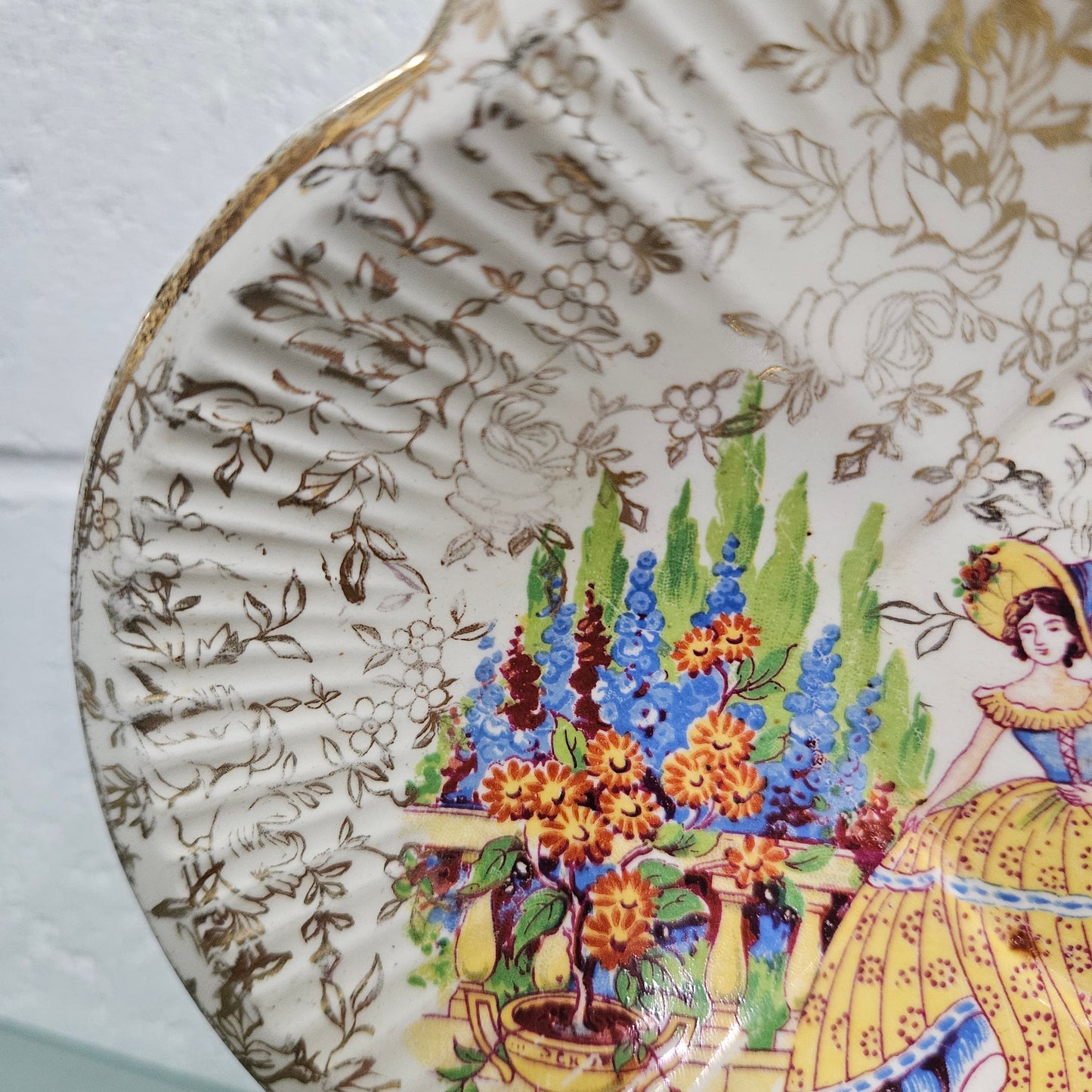 Stunning Dolly Varden Bowl