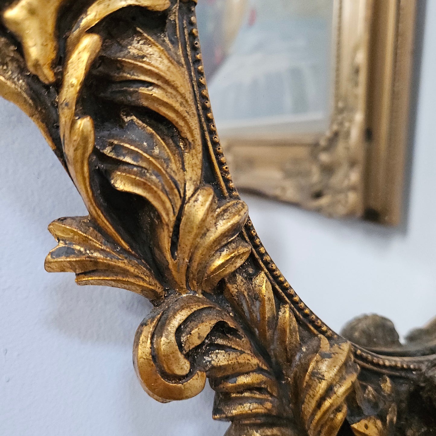 Decorative Gold Gilt Cherub Mirror