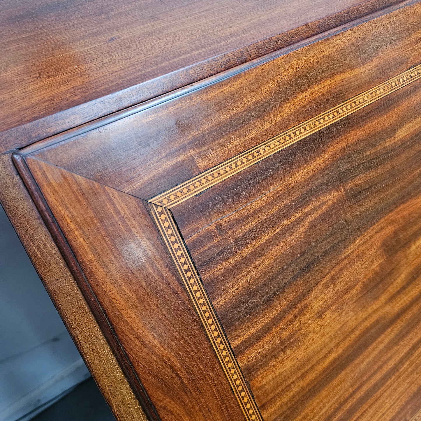 Georgian Bureau