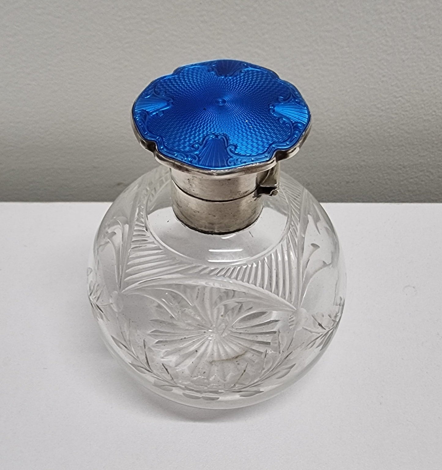 Superb Art Deco Scent Bottle