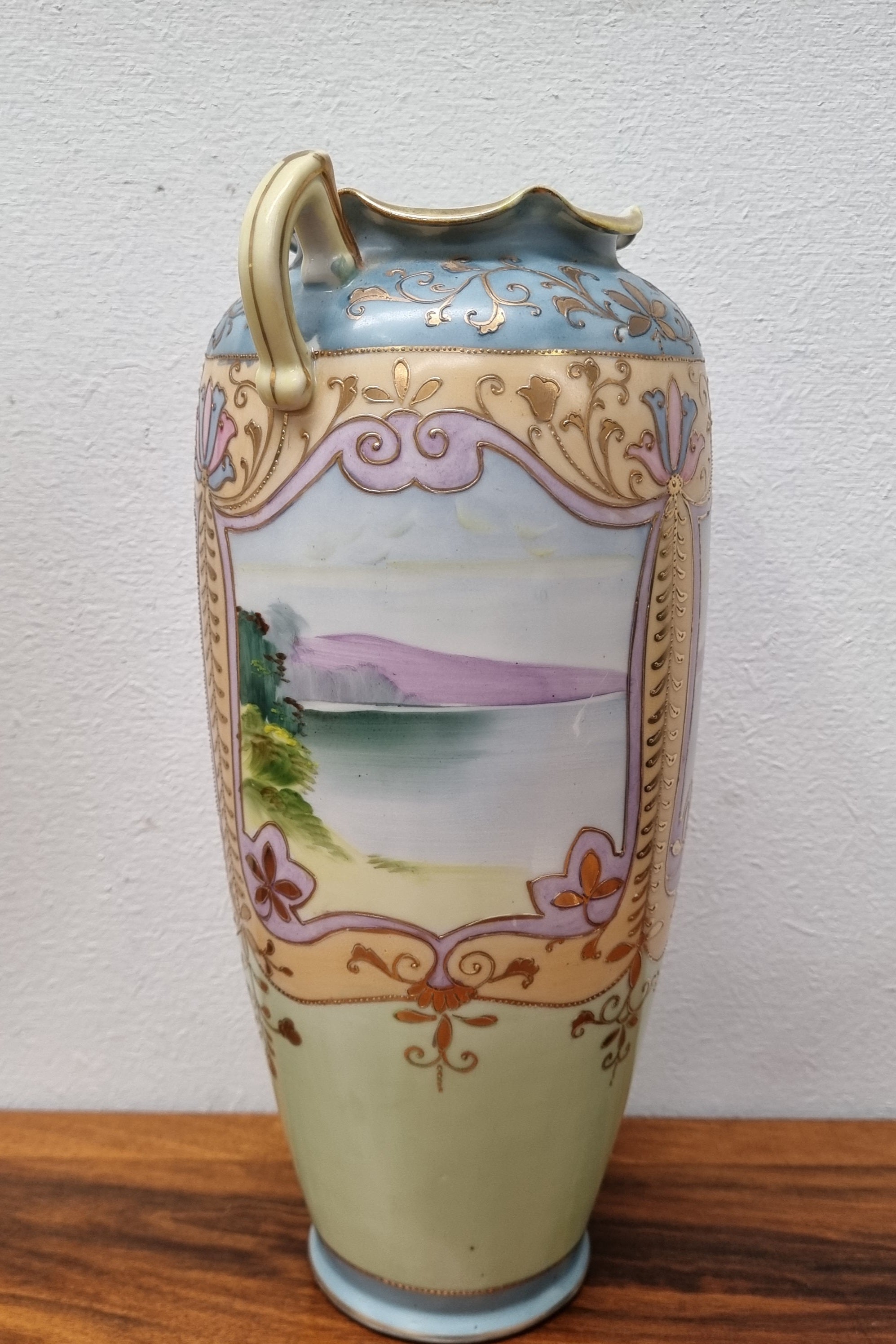 Beautiful Hand Painted Japanese Vase | Antique & Vintage | Moonee Ponds Antiques | Australia Wide Delivery