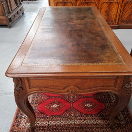 French 19th Century Louis XV Style Bureau Plat With Leather Top