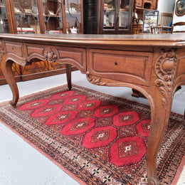 French 19th Century Louis XV Style Bureau Plat With Leather Top