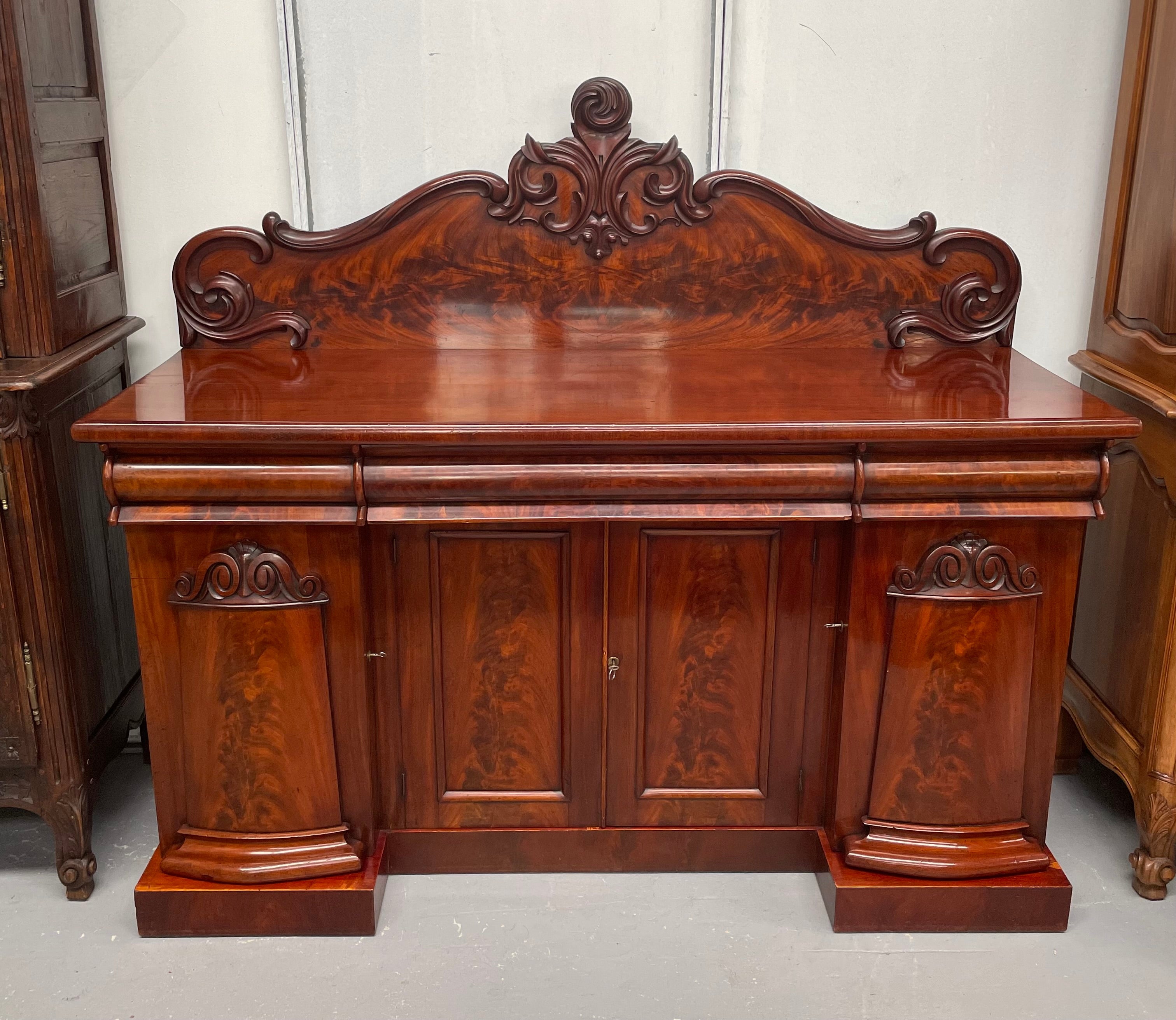 Stunning Flame Mahogany Victorian Sideboard | Antique & Vintage | Moonee Ponds Antiques | Australia Wide Delivery
