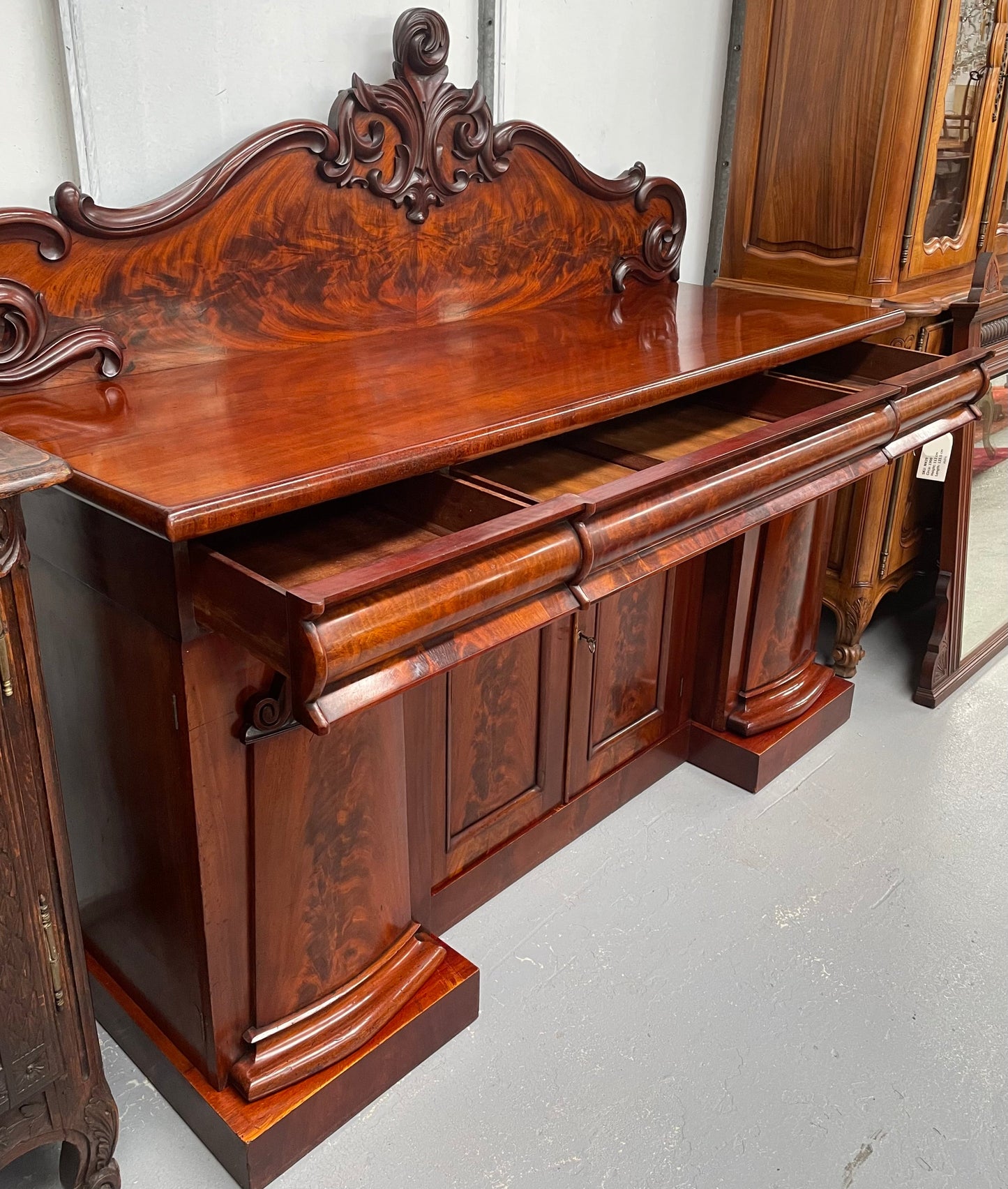 Stunning Flame Mahogany Victorian Sideboard