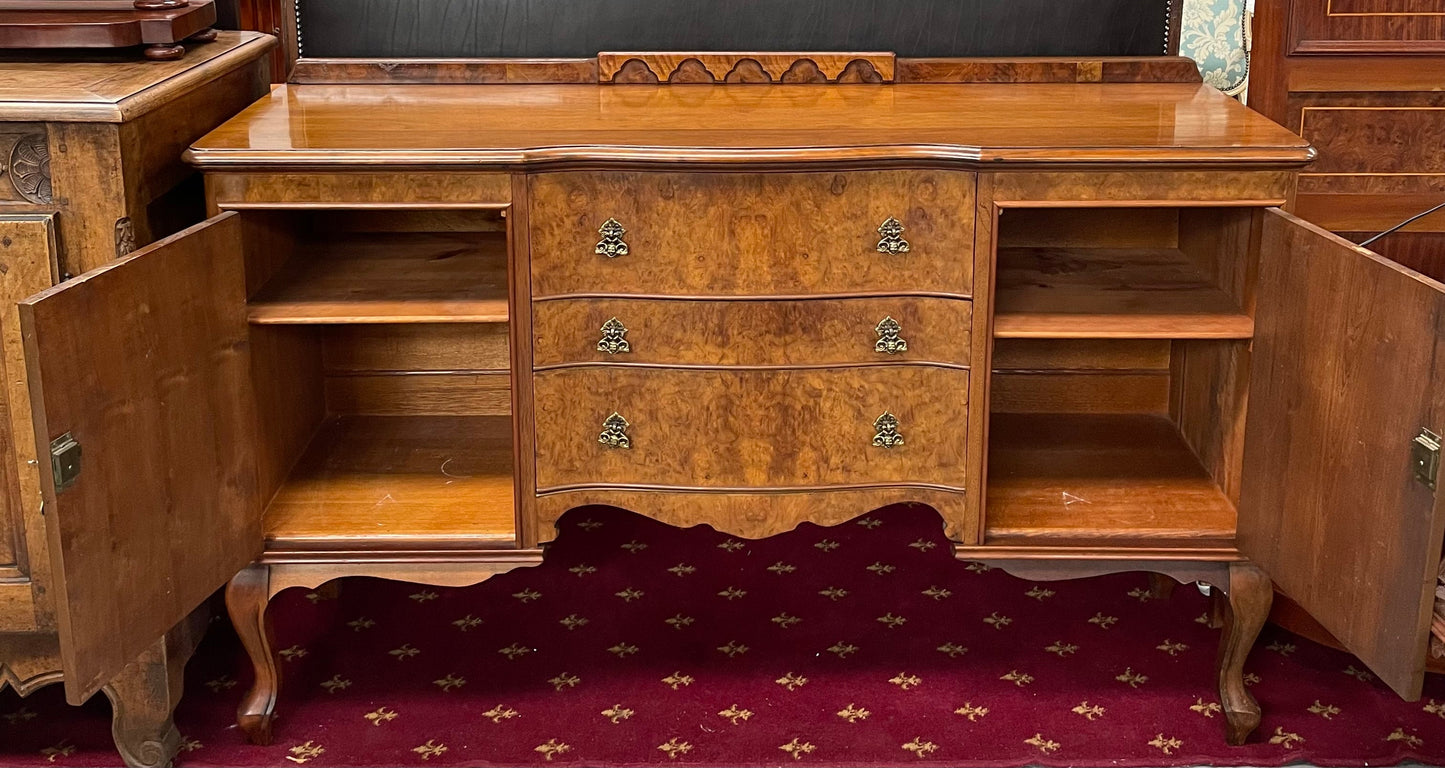Burr Walnut Sideboard With Three Drawers & Two Doors