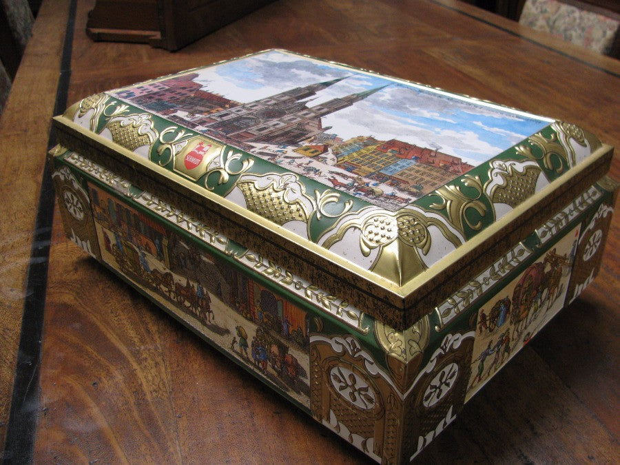 Vintage Tin Chest-2