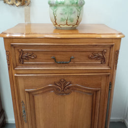 French Louis XV style cabinet