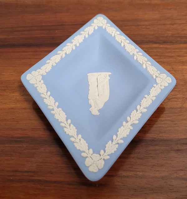 Wedgwood blue and white diamond shaped pin dish. It is in good original condition with no chips or cracks and it has been sourced locally. Please view photos as they help form part of the description.