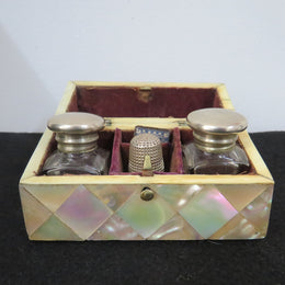 Very Rare Victorian Mother Of Pearl Ladies Travelling Vanity Set