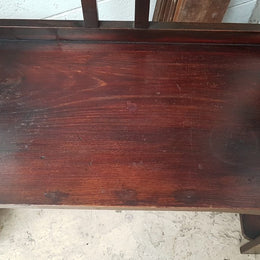 Simple Hallstand