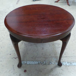 Lovely Mahogany Occasional Table