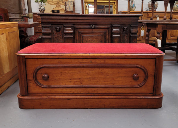 Victorian Cedar blanket box seat with lovely upholstery. This beautiful seat could be used in a bedroom in front of a bed or a hallway to store shoes and sit on when putting them on. It is in good original condition, please view photos as they help form part of the description.