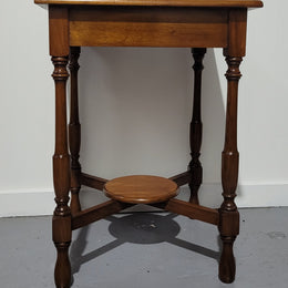 Beautiful art deco walnut occasional table. In good original detailed condition.