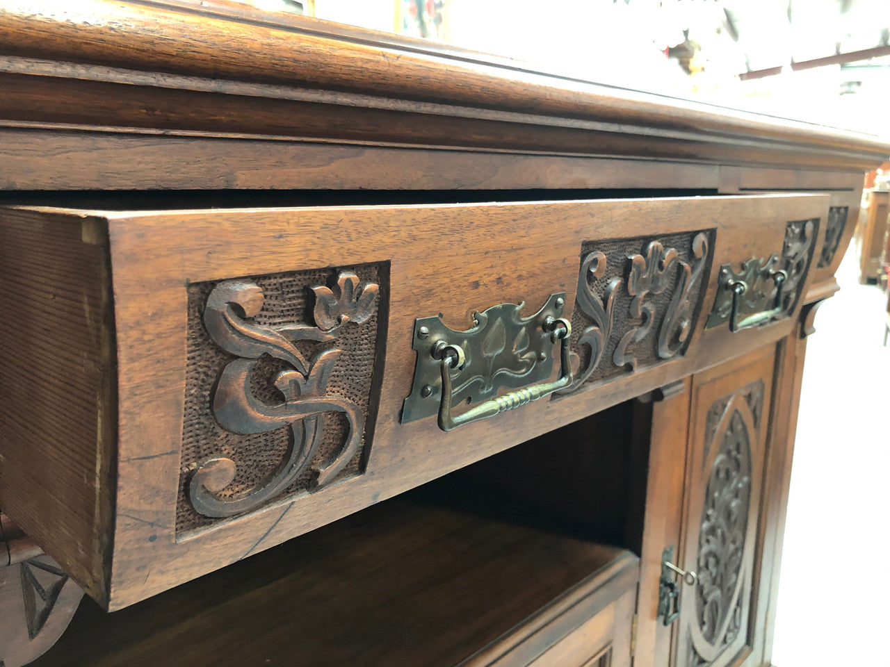 Beautifully Carved Edwardian Sideboard