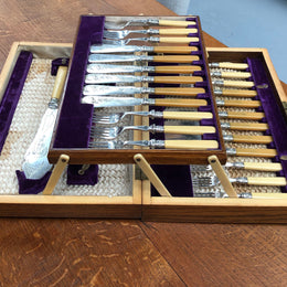 Edwardian Oak Cased Fish Service For 12