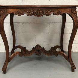 French Walnut Louis XV style center/side table. In very good original condition. Circa 1930's.