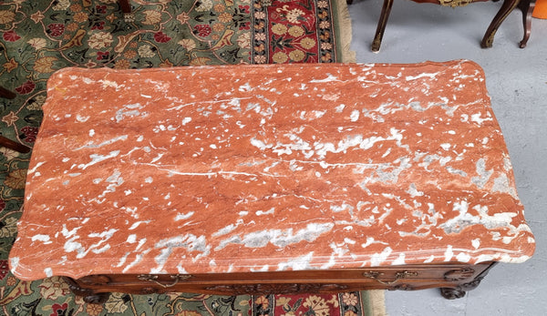 Amazing original walnut Louis XV style coffee table with a marble top, one drawer on either end and a faux drawer at the front. In good original detailed condition, sourced in France.