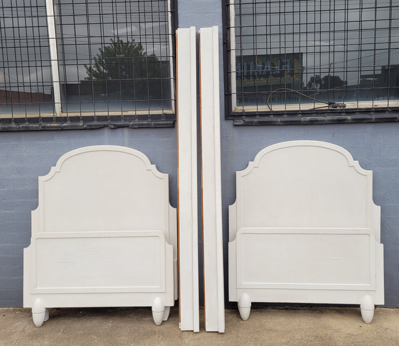 Two attractive vintage French chalk painted king single Art Deco beds. They have been sourced from France and are in good original condition.