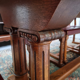 French Oak double pedestal Farmhouse dining table. You can very comfortably fit eight chairs around the table with three chairs down each side and one chair at both ends. In very good original detailed condition.