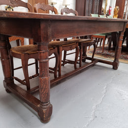 Striking Reclaimed Timber Rustic Oak Farmhouse Table