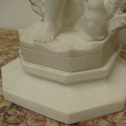 Stunning Alabaster Statue With Lamp