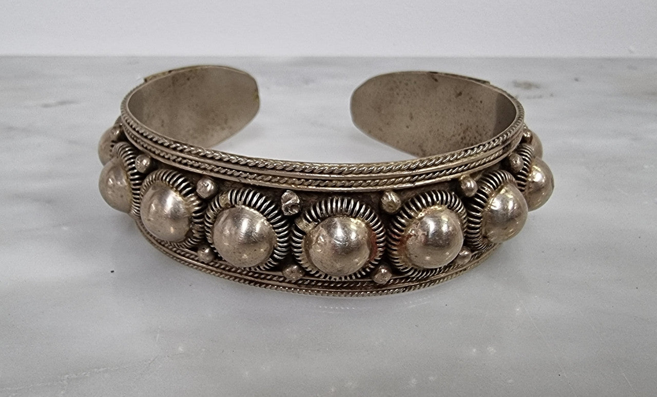 Lovely Siam Sterling Silver Cuff Bracelete | Antique & Vintage | Moonee Ponds Antiques | Australia Wide