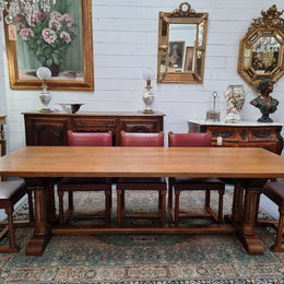 French Oak double pedestal Farmhouse dining table. You can very comfortably fit eight chairs around the table with three chairs down each side and one chair at both ends. In very good original detailed condition.